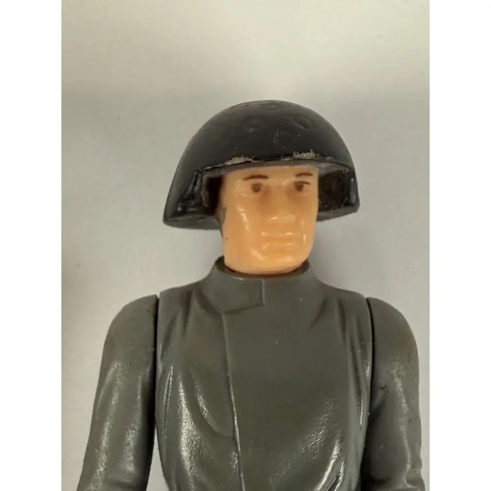 Vintage 1977 Kenner Star Wars: Empire Strikes Back - Star Destroyer Commander